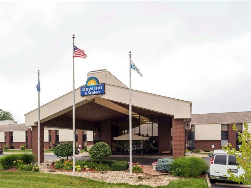 Days Inn & Suites By Wyndham Northwest Indianapolis Zewnętrze zdjęcie