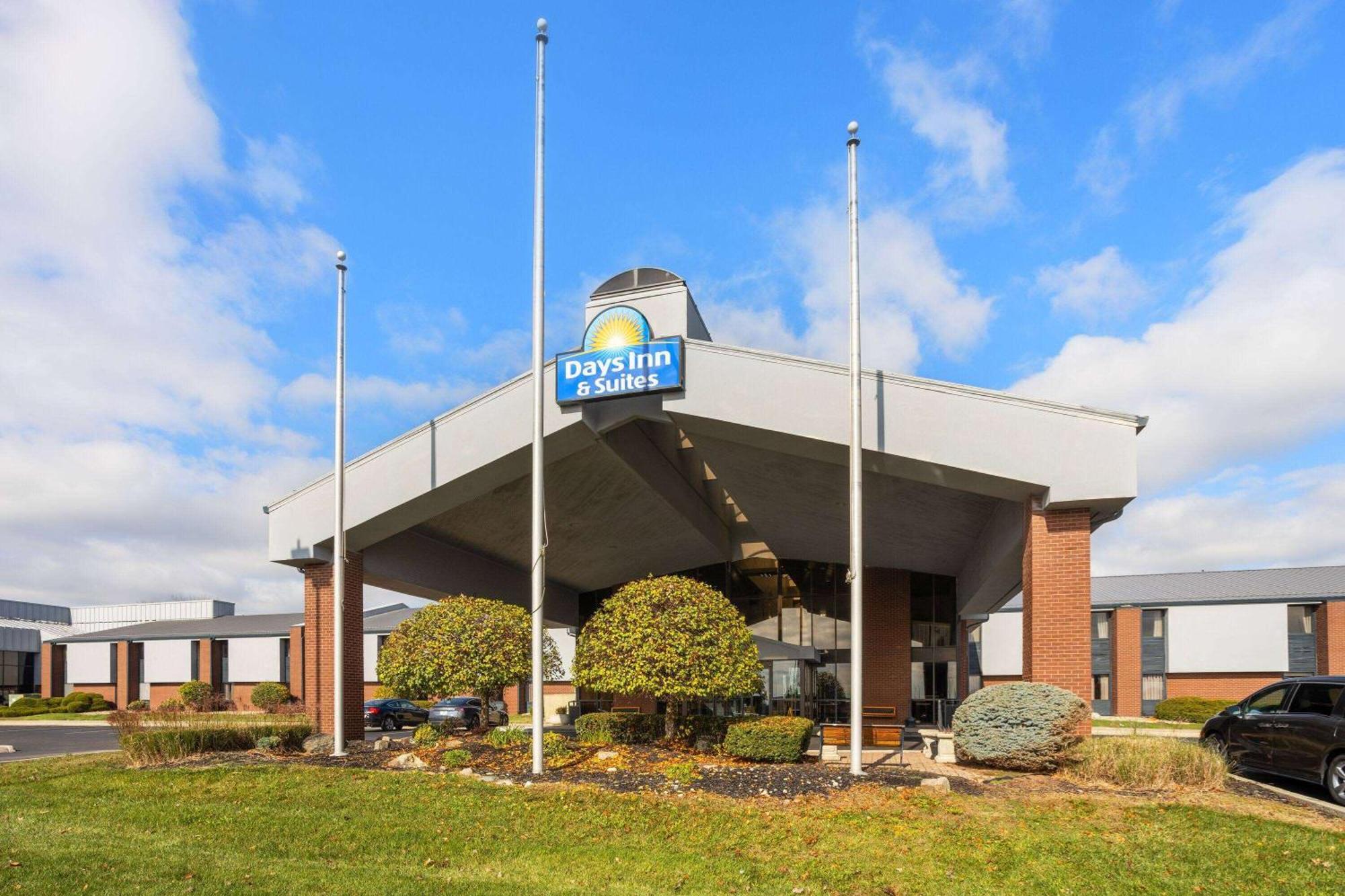 Days Inn & Suites By Wyndham Northwest Indianapolis Zewnętrze zdjęcie